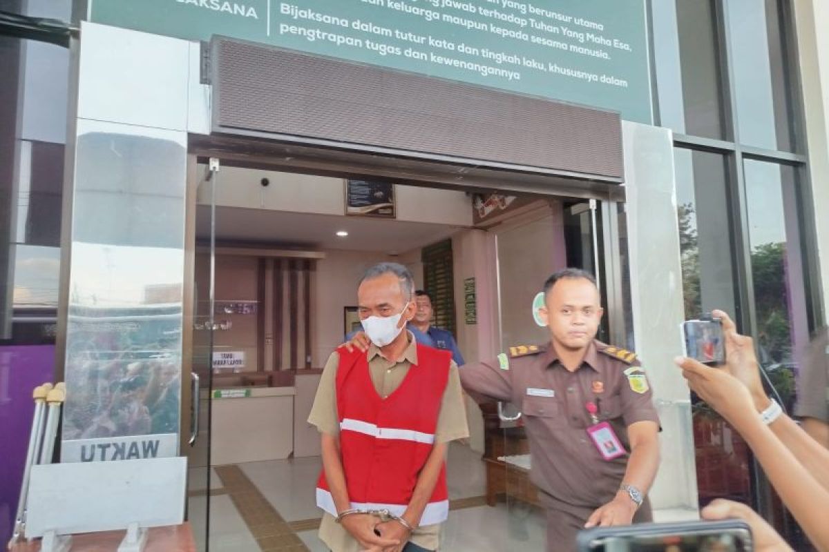 Kejari tetapkan Kepala SMK 2 PGRI Ponorogo tersangka korupsi dana BOS