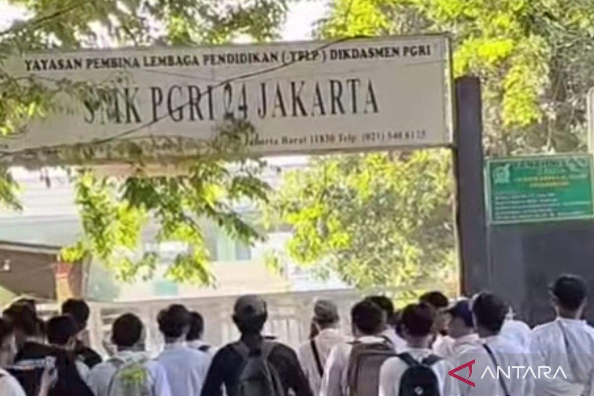 Penggembokan SMK PGRI 24, Sudindik fokus selamatkan KBM para murid