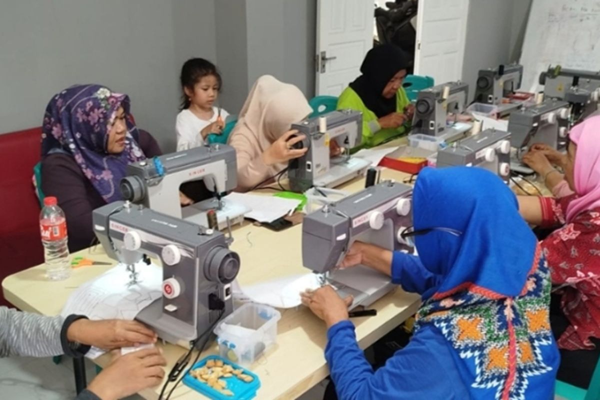 Kurangi pengangguran, PPKD latih puluhan warga di Jakbar