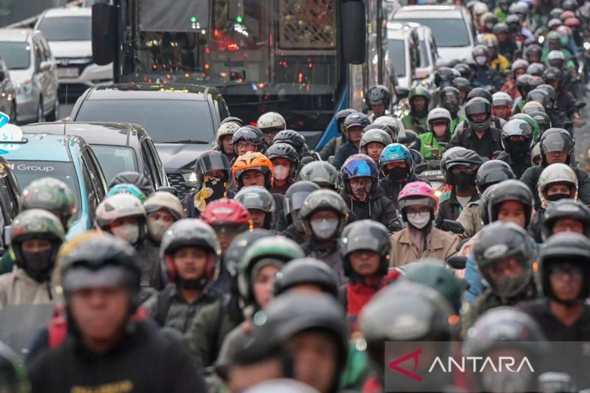 Kendaraan bermotor sumbang 42-57 persen polusi udara saat kemarau