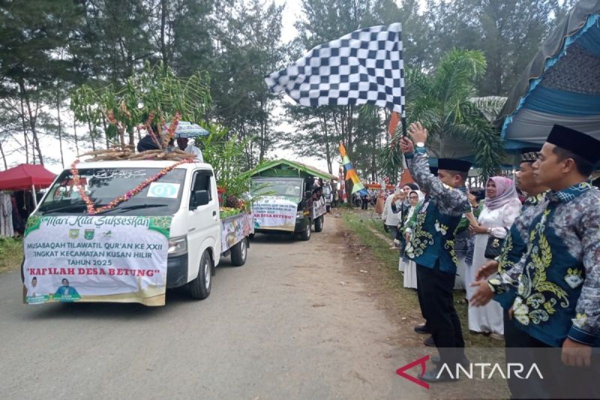 Ratusan warga Kusan Hilir meriahkan MTQN di Desa Betung