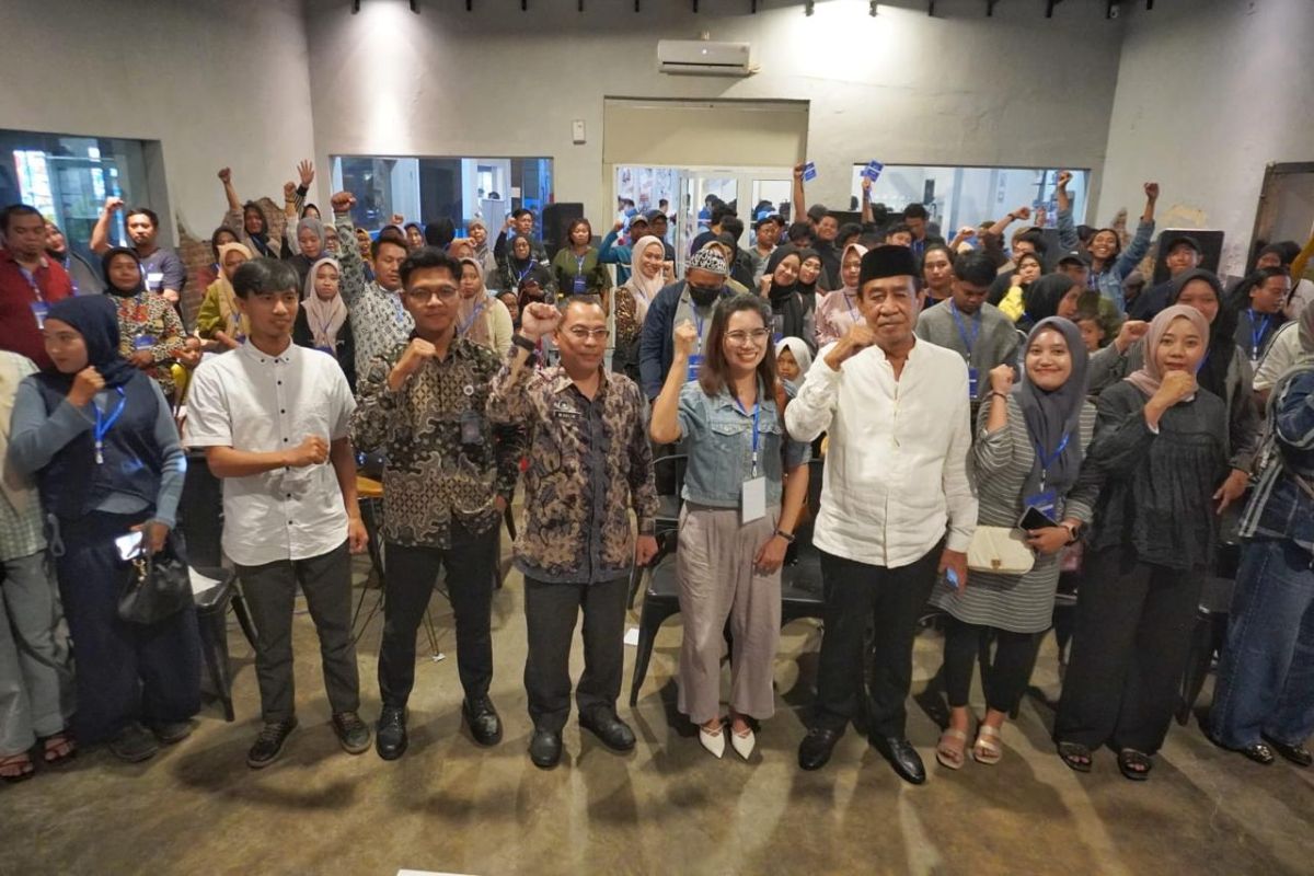 DPR-BGN sosialisasikan MGB dorong perekonomian warga di Makassar 