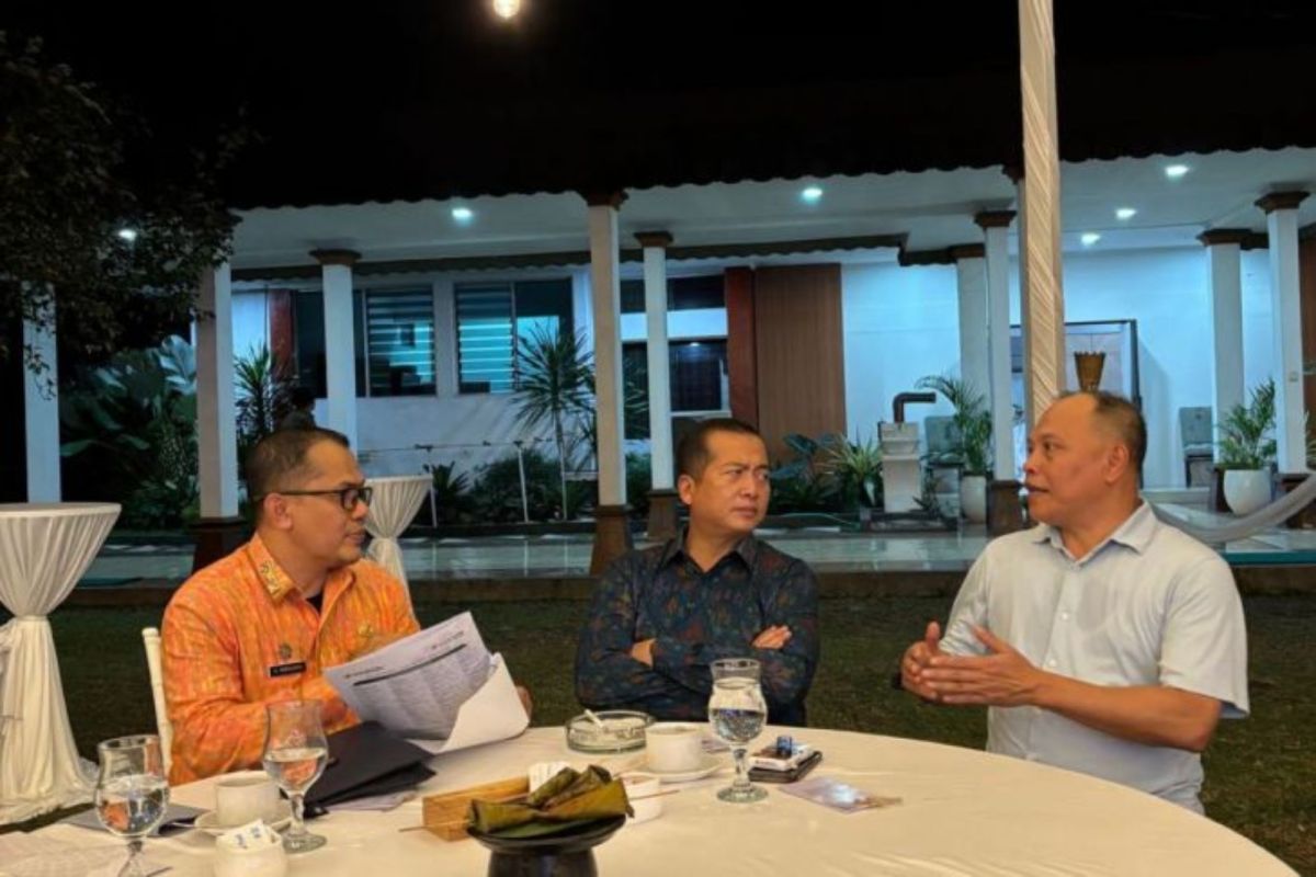 Bank NTB Syariah mencari calon pimpinan dari kalangan profesional