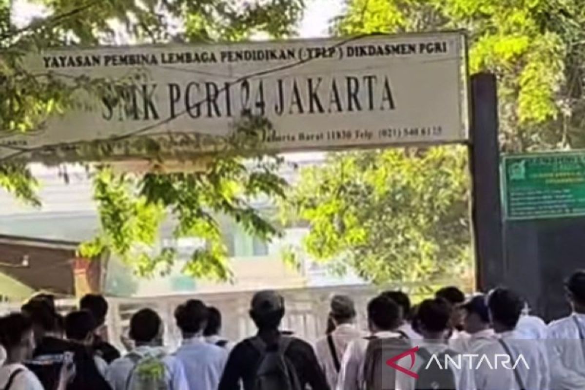 Penggembokan SMK PGRI 24, Sudindik fokus selamatkan KBM para murid