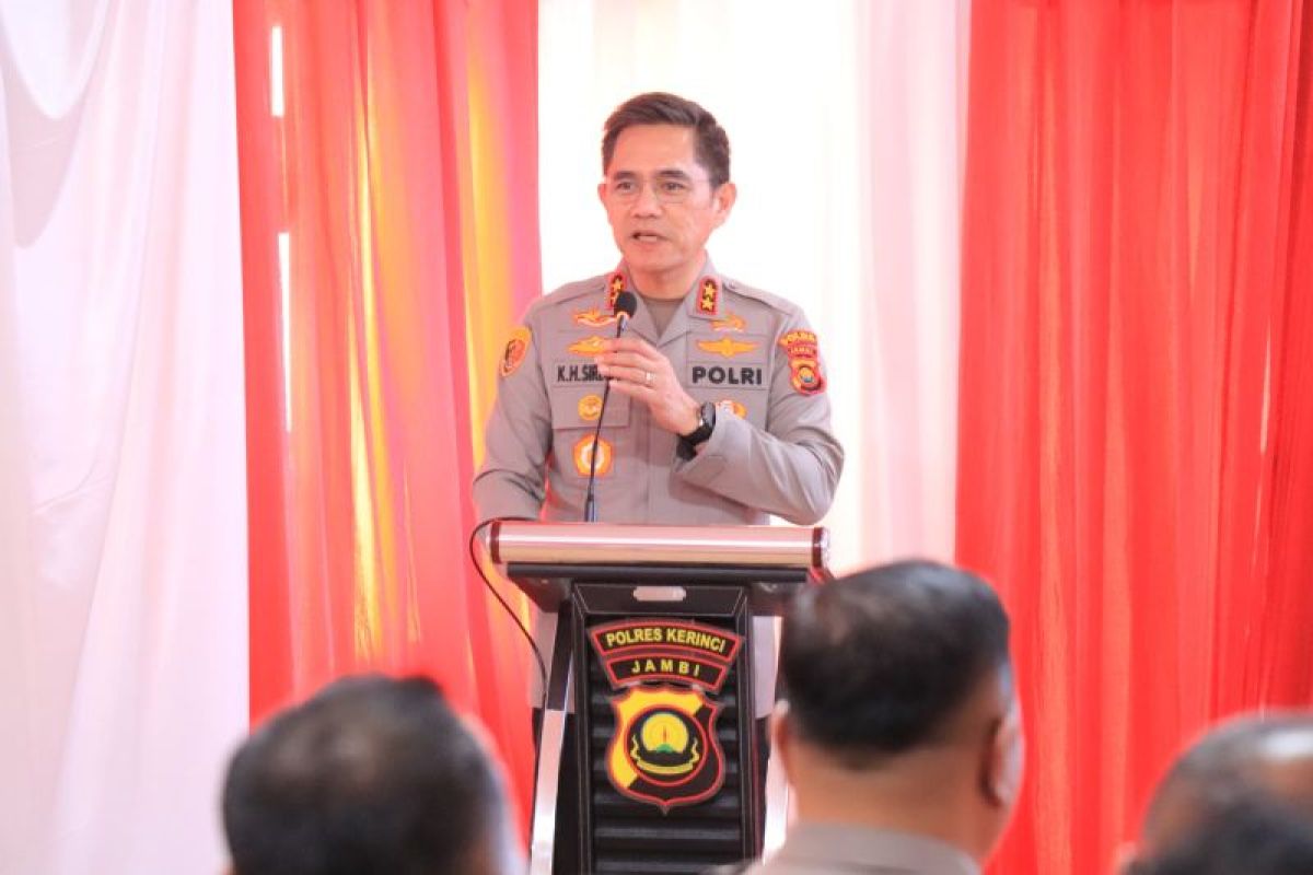 Kapolda Jambi  ingatkan personel jauhi isu sensitif jaga citra polri