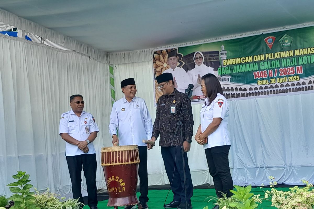 321 calon haji Kota Ambon ikuti bimbingan dan pelatihan manasik haji