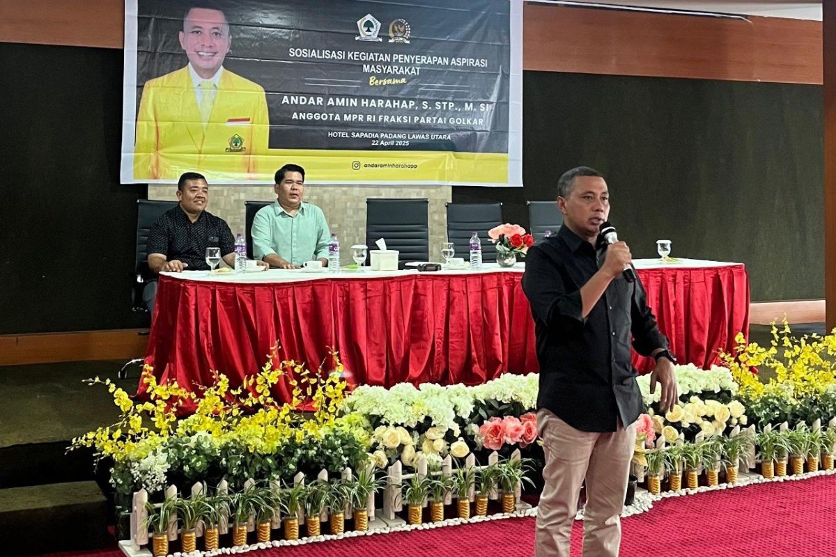 Andar Amin Harahap serap aspirasi masyarakat Paluta, bahas hubungan Pemerintah Pusat dan Daerah