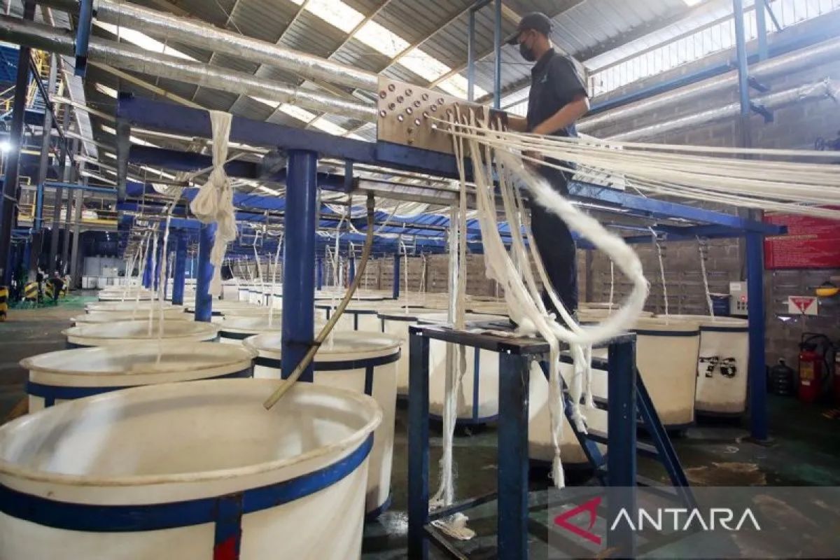 KPPI hentikan penyelidikan impor kain dari benang filamen artifisial