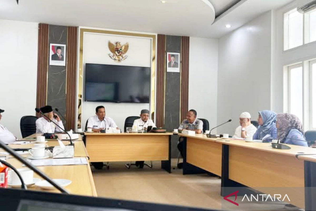 Pemkot Padang Panjang siapkan soft launching angkutan gratis pelajar