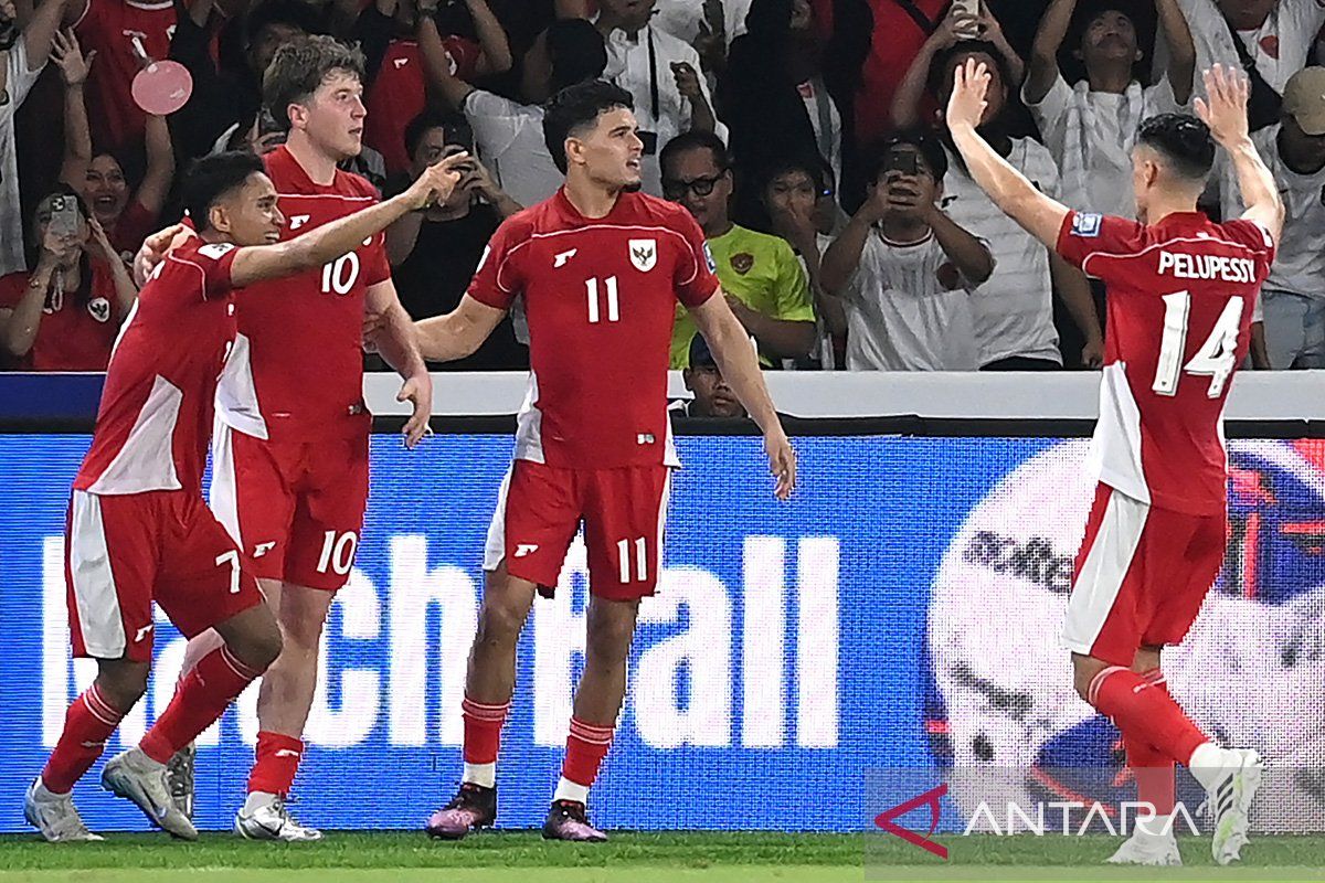 Karena cinta, Ole Romeny memilih Indonesia