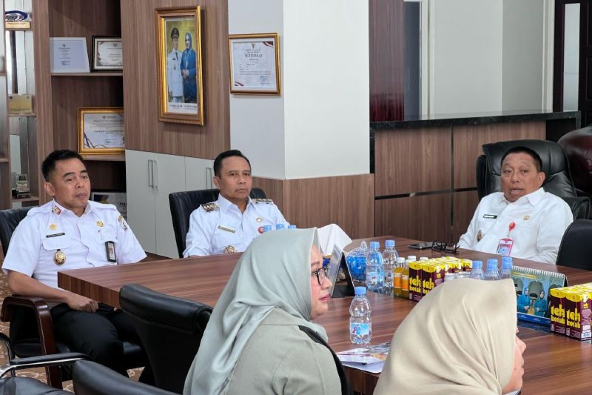 RUPS BPR Tapin berhentikan dirut dan dua komisaris