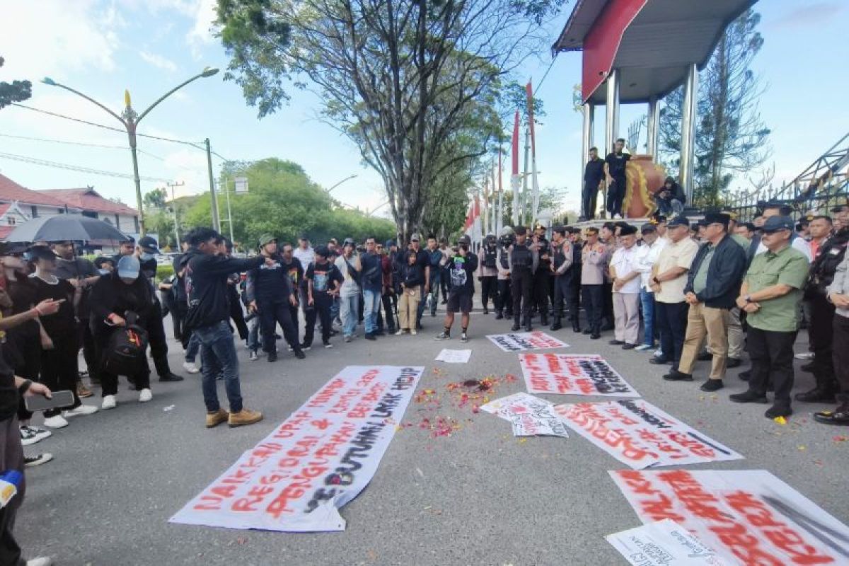 'May Day' di Kalteng suarakan perlindungan bagi buruh sawit