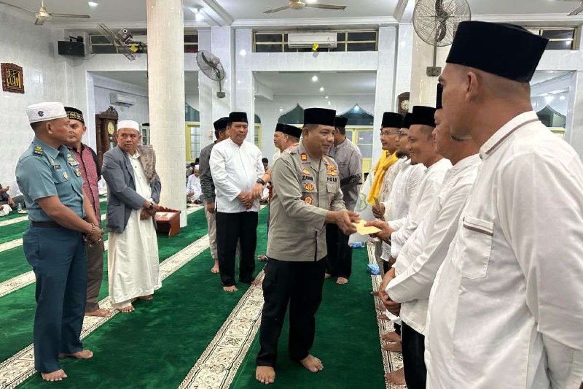 Porles Lingga pastikan keberangkatan jamaah calon haji menuju embarkasi aman
