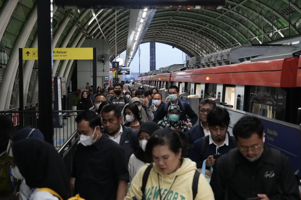 LRT Jabodebek catat 8,43 juta pengguna hingga akhir April