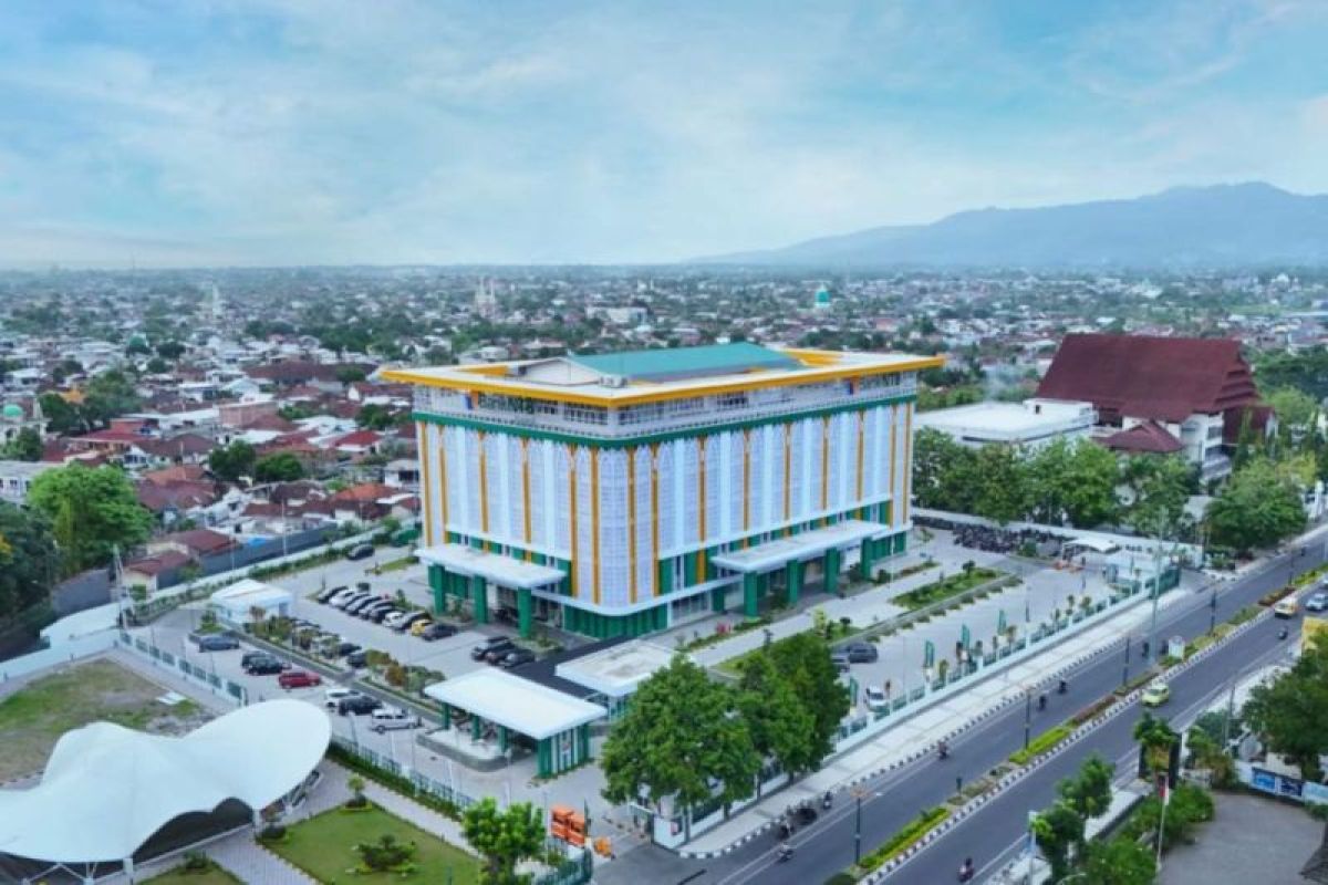 Ada 97 orang berebut kursi direksi Bank NTB Syariah, siapa lolos?