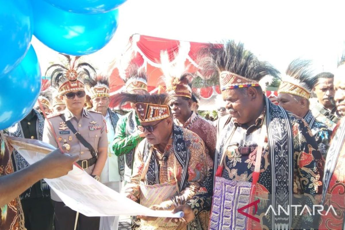 Pemprov Papua Barat Daya dan Pemkot Sorong luncurkan sekolah gratis