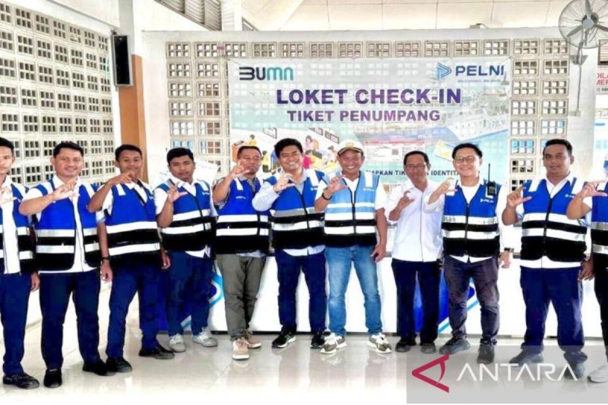 Sejumlah komisaris PT Pelni tinjau Pelabuhan Bima