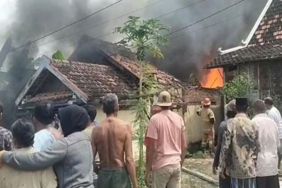 Kebakaran di Blora hanguskan industri rumahan krupuk