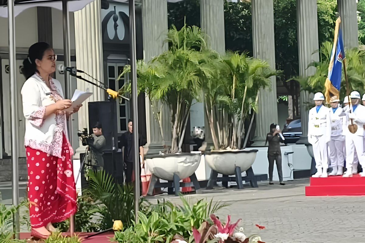 Pelajar dan mahasiswa gratis  naik Trans Semarang