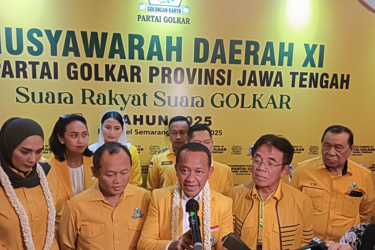 Bahlil segera melegalkan sumur minyak rakyat