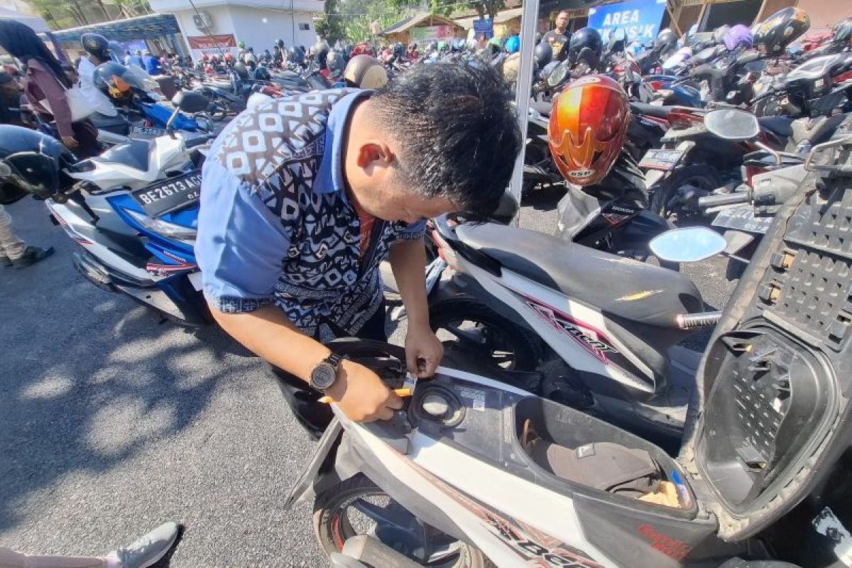 Gubernur sebut pemutihan pajak di Lampung naikkan minat warga bayar pajak