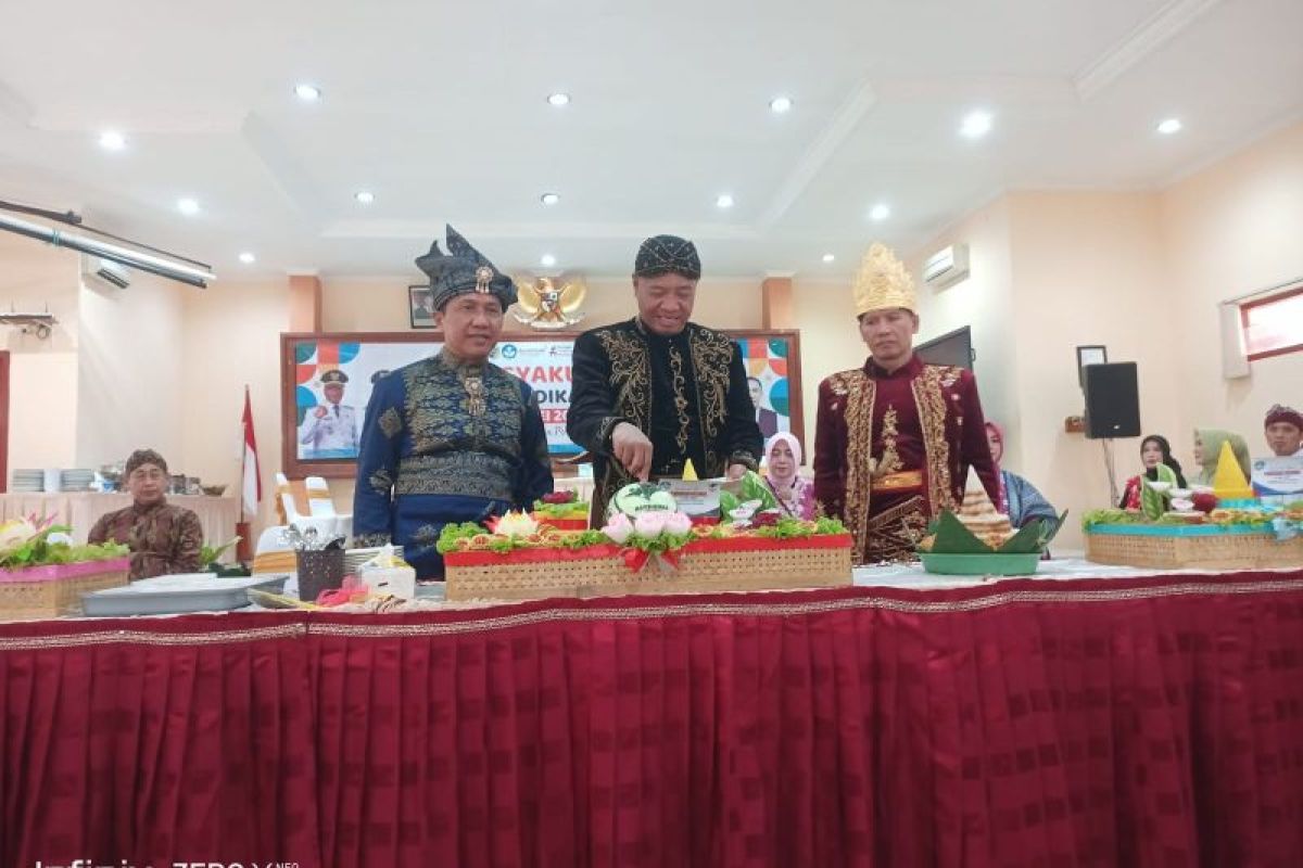 Pemkab Tulungagung berkomitmen kurangi angka putus sekolah