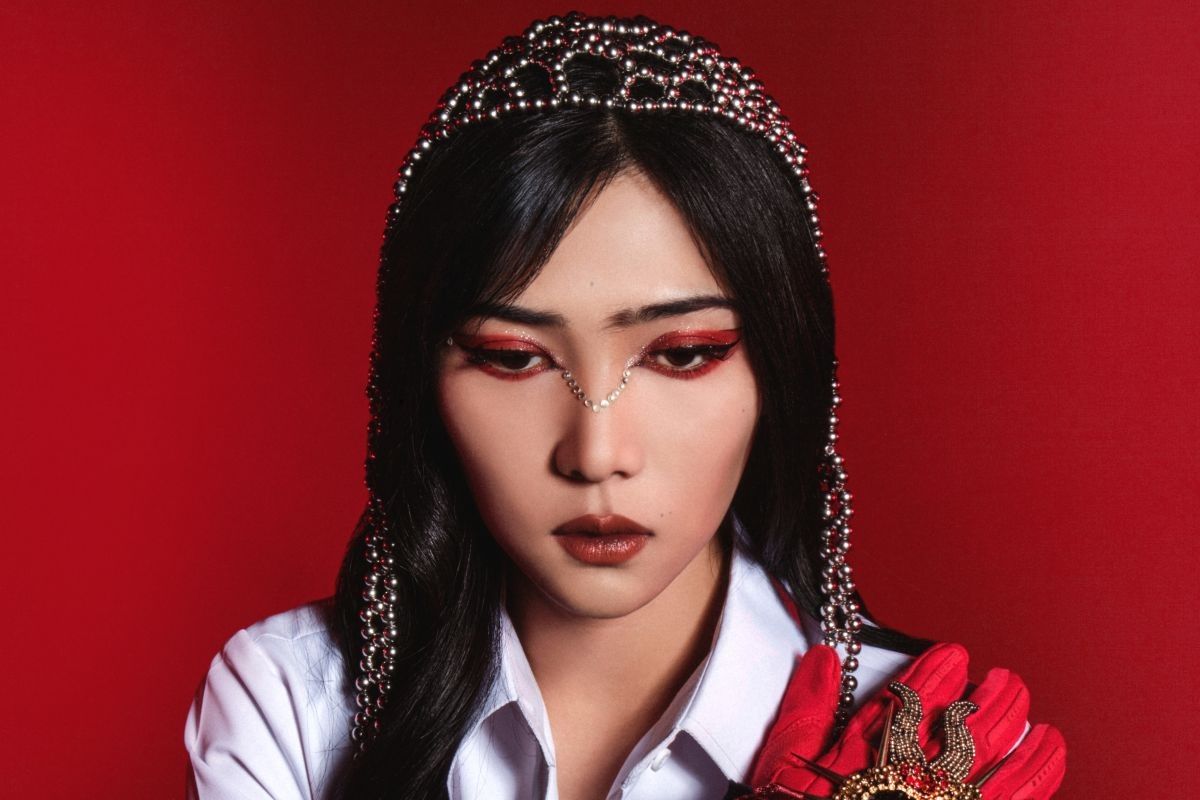 Isyana Sarasvati gandeng musisi Hindia rilis "Hari Ini" pembuka "Eklektiko"