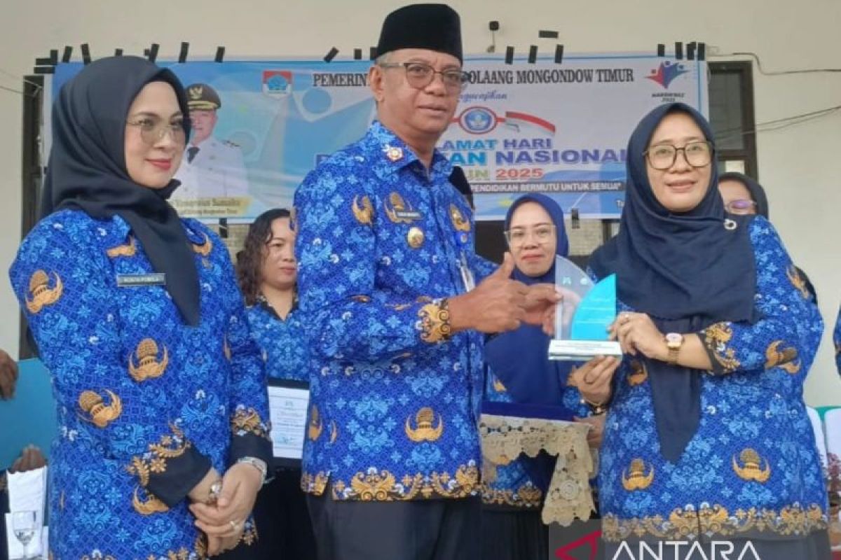 MTsN 1 Boltim terima penghargaan SRA tingkat nasional