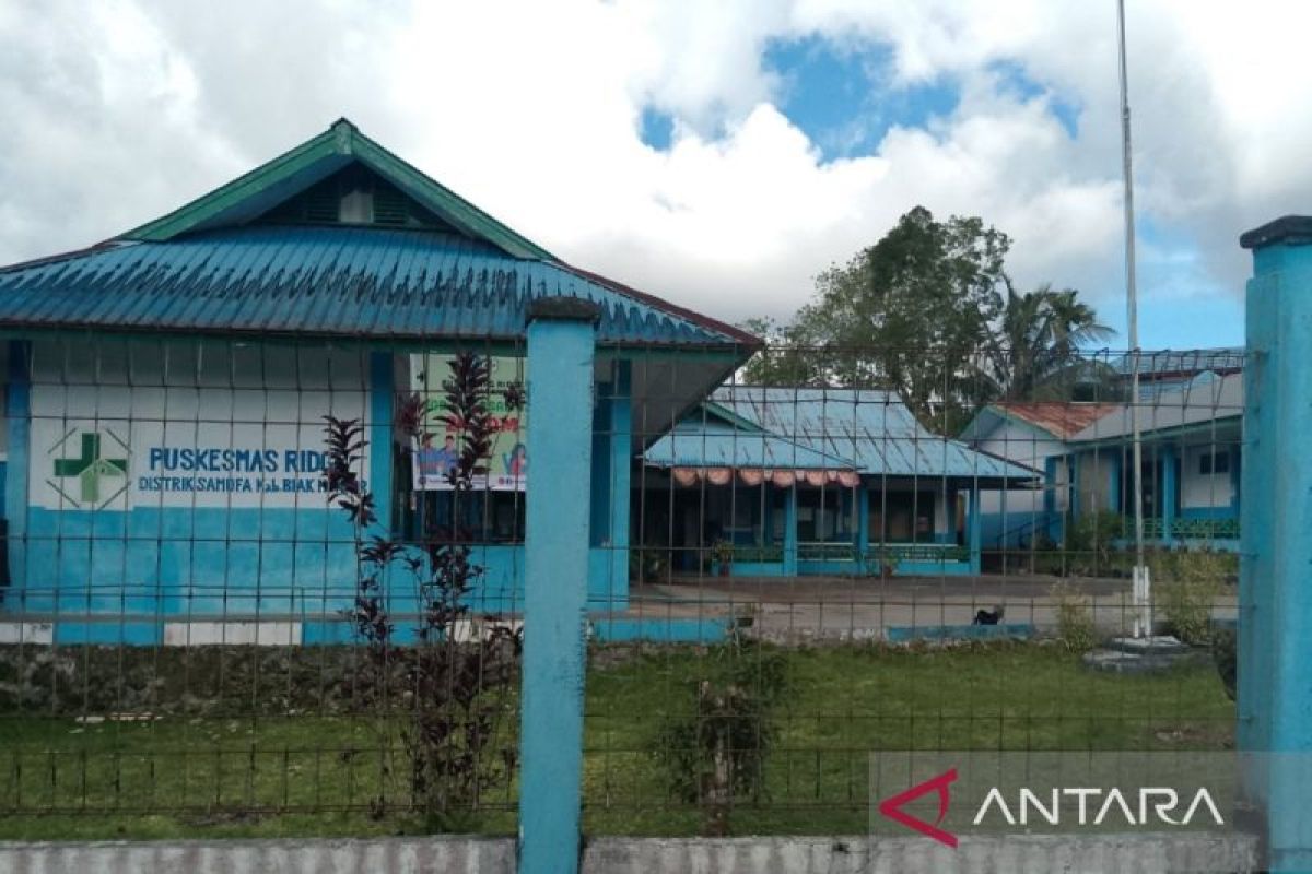 Pemkab Biak Numfor luncurkan layanan kesehatan puskesmas selama 24 jam