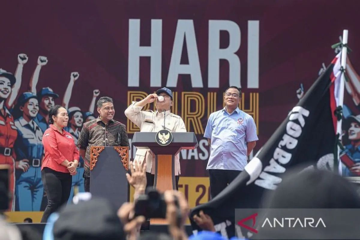 Prabowo resmikan Terminal Khusus Haji-Umrah di Soetta