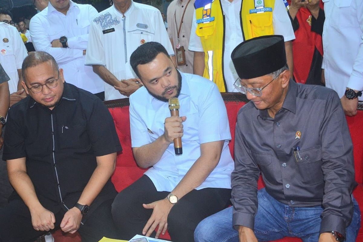 Wali Kota Padang dampingi kunjungan Menteri PU ke Jondul Rawang
