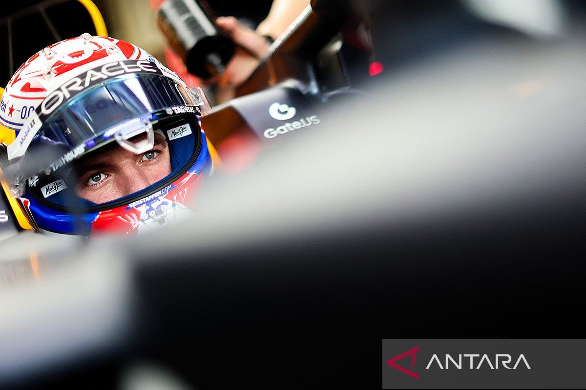 Verstappen nilai Red Bull masih belum terlalu cepat saingi McLaren