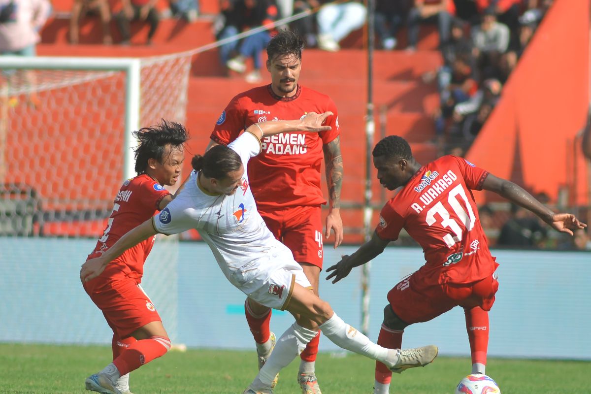 Jadwal Liga 1: penentuan untuk Semen Padang, PSS dan Barito Putera