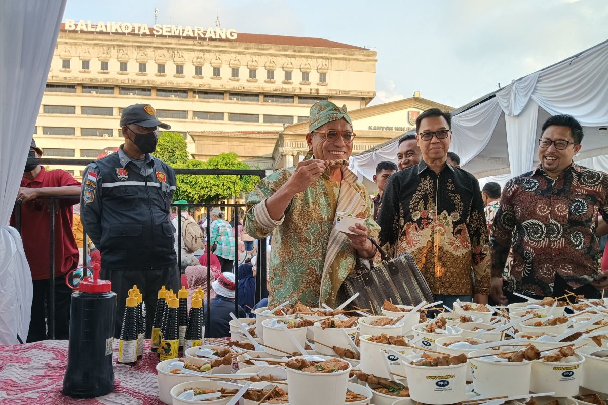 Samuel Wattimena dorong kuliner daerah  dipromosikan lewat festival