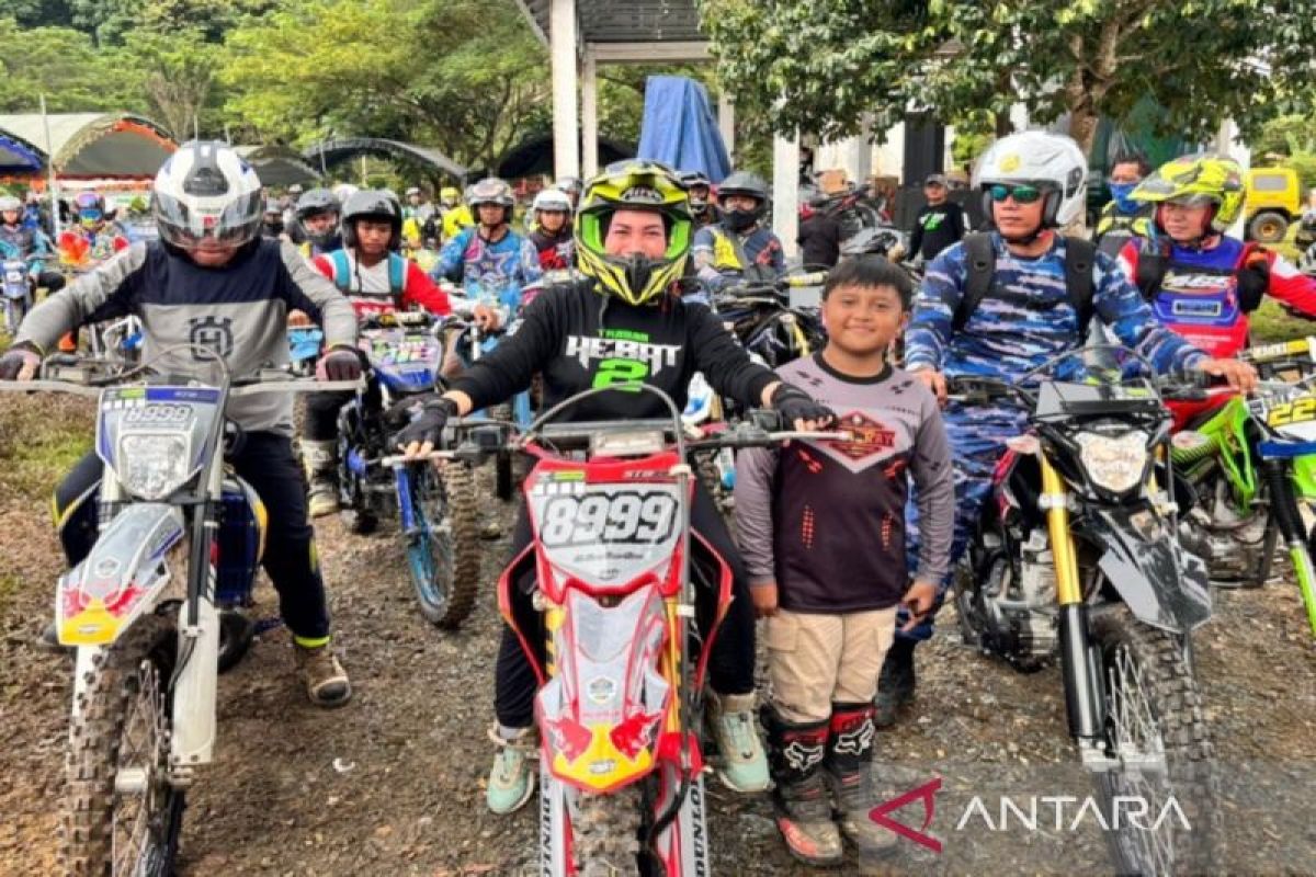 Kotabaru DPRD Speaker joins Trabas Hebat trail adventure