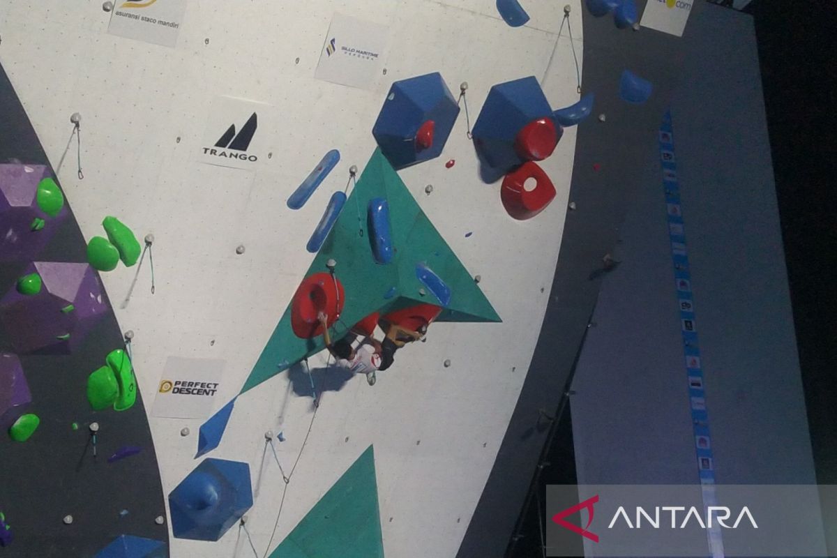 Atlet Indonesia finis terakhir di final panjat tebing lead putra