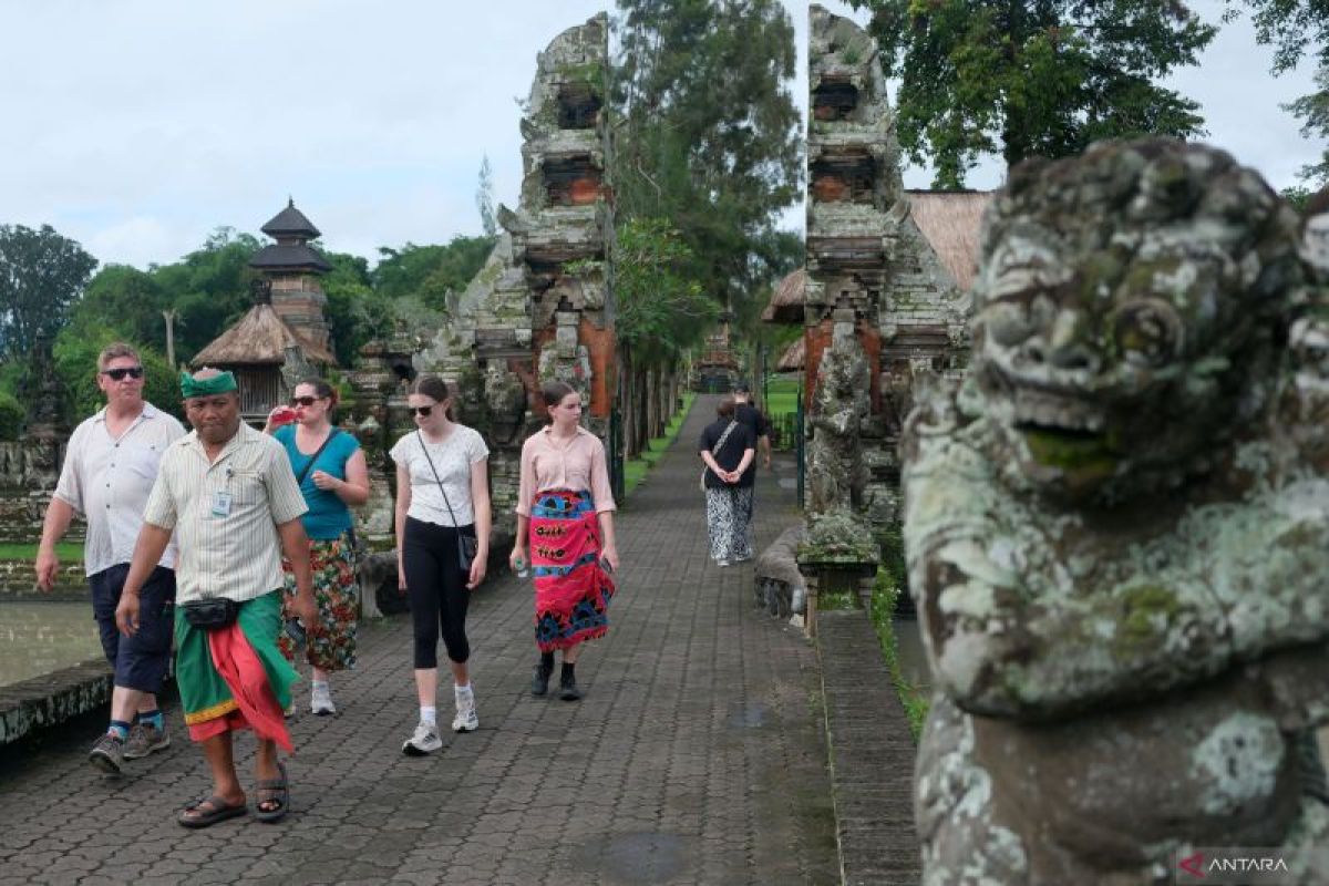 Warga Negara Inggris Ditangkap Imigrasi Atas Intimidasi terhadap Penduduk Bali