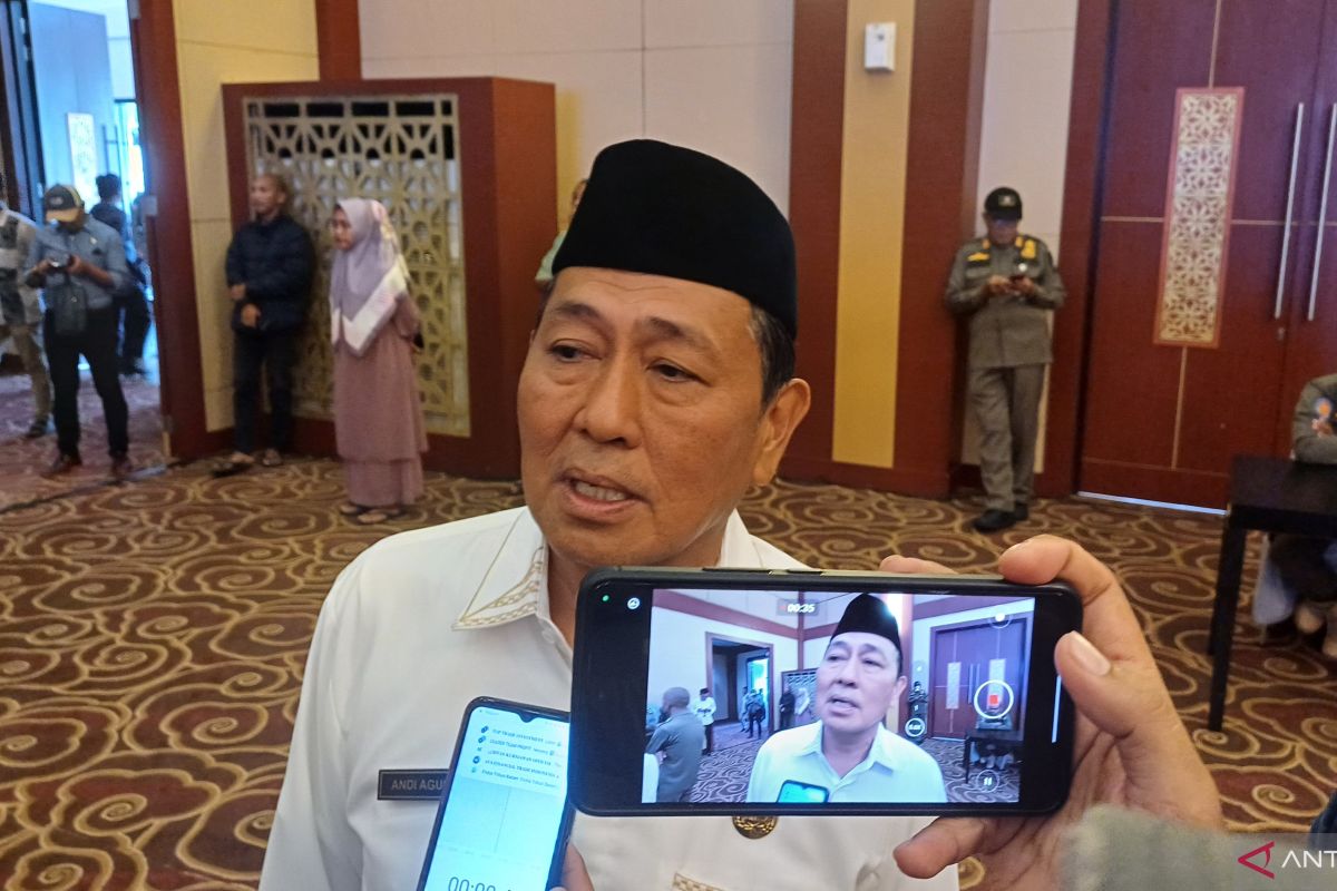 Tingkat kelulusan SMA/SMK sederajat di Kepri 99,95 persen