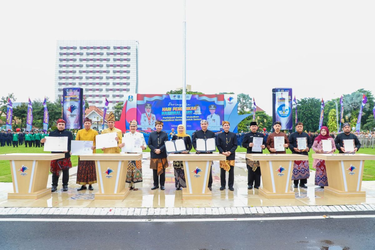 Tak lolos SMA negeri, Jatim sediakan 40 ribu beasiswa