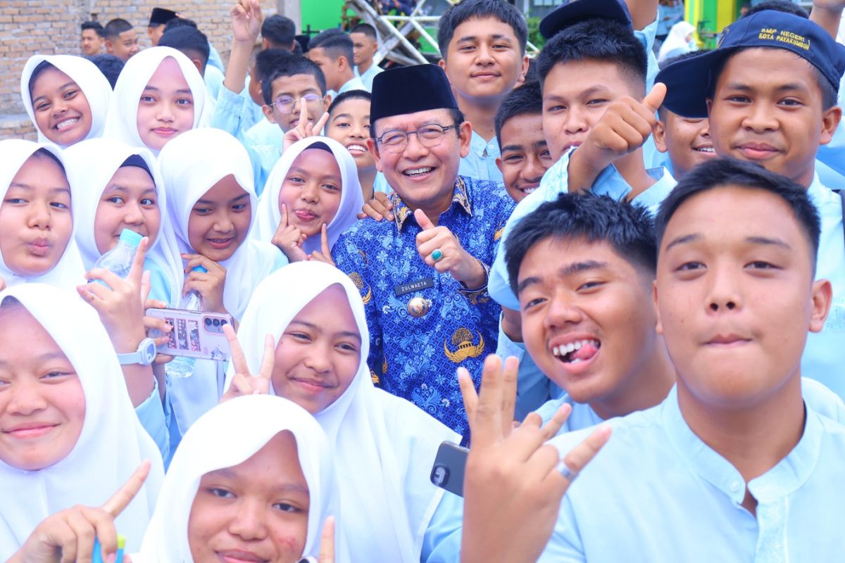 Harapan besar Wako Payakumbuh bagi siswa SMP Negeri 1 Payakumbuh