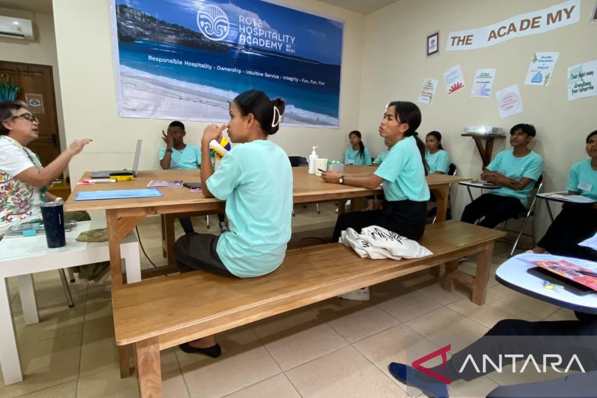 Ketika pendidikan pariwisata digratiskan bagi masyarakat Rote Ndao