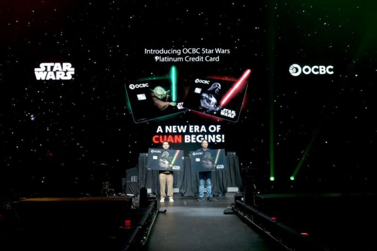 OCBC ajak nasabah bijak kelola uang lewat kartu kredit Star Wars