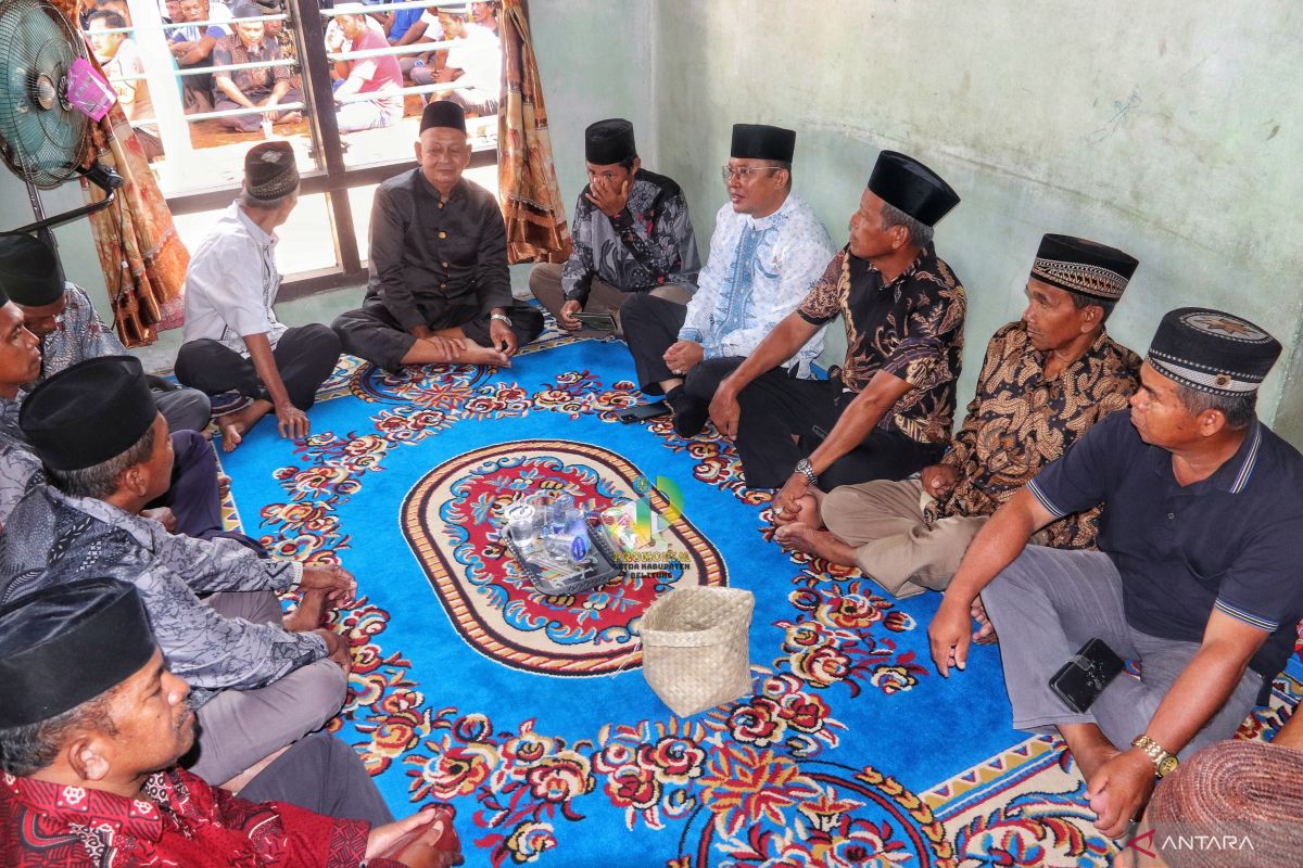 Wabup Belitung ajak masyarakat lestarikan tradisi Maras Taun