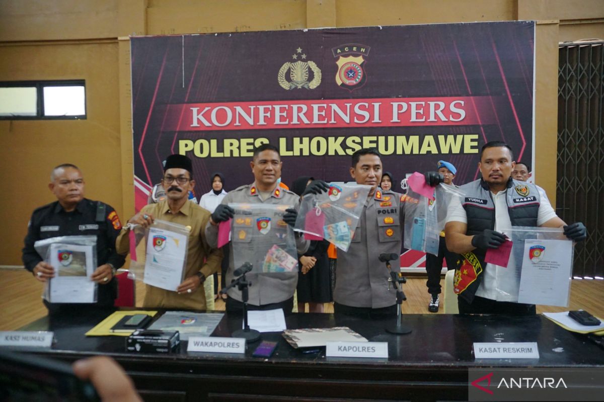 Hukuman cambuk tunggu pelaku praktik prostitusi online di Lhokseumawe