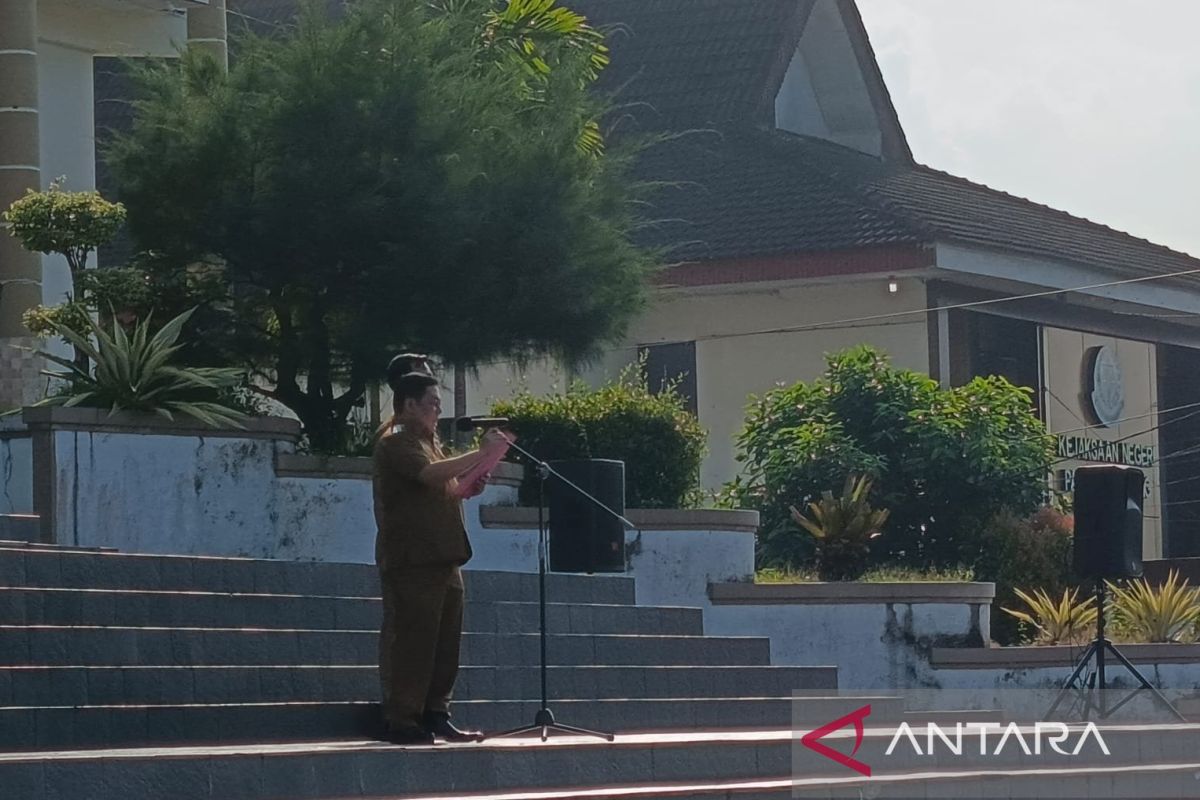 Pj Wali Kota pimpin apel gabungan Pemkot Pangkalpinang