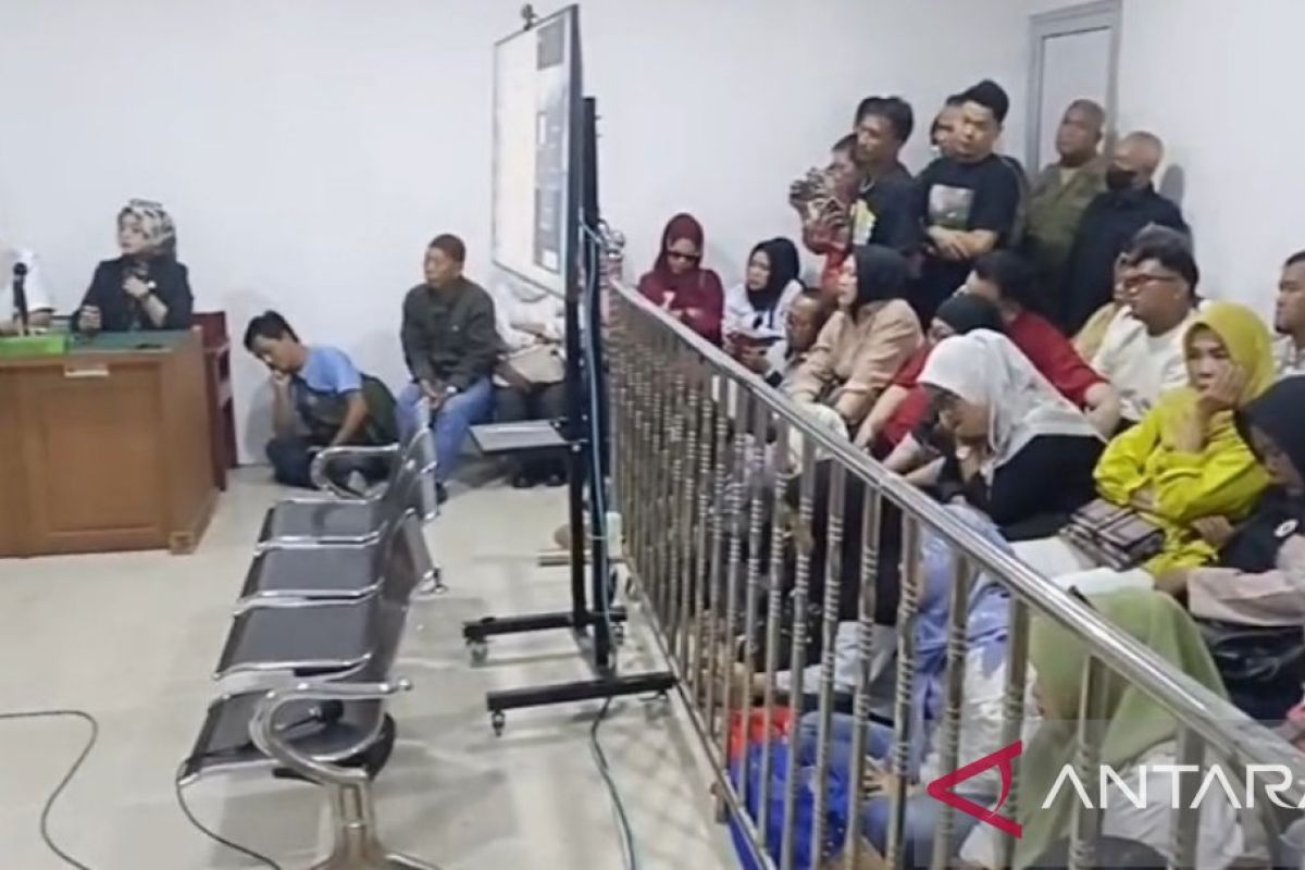 Gugatan pra peradilan tersangka korupsi PMI ditolak