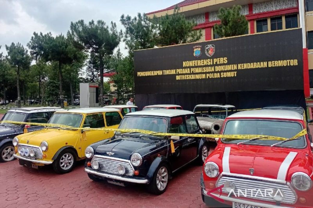 Polda Sumut sita 25 unit mobil diduga dokumen palsu