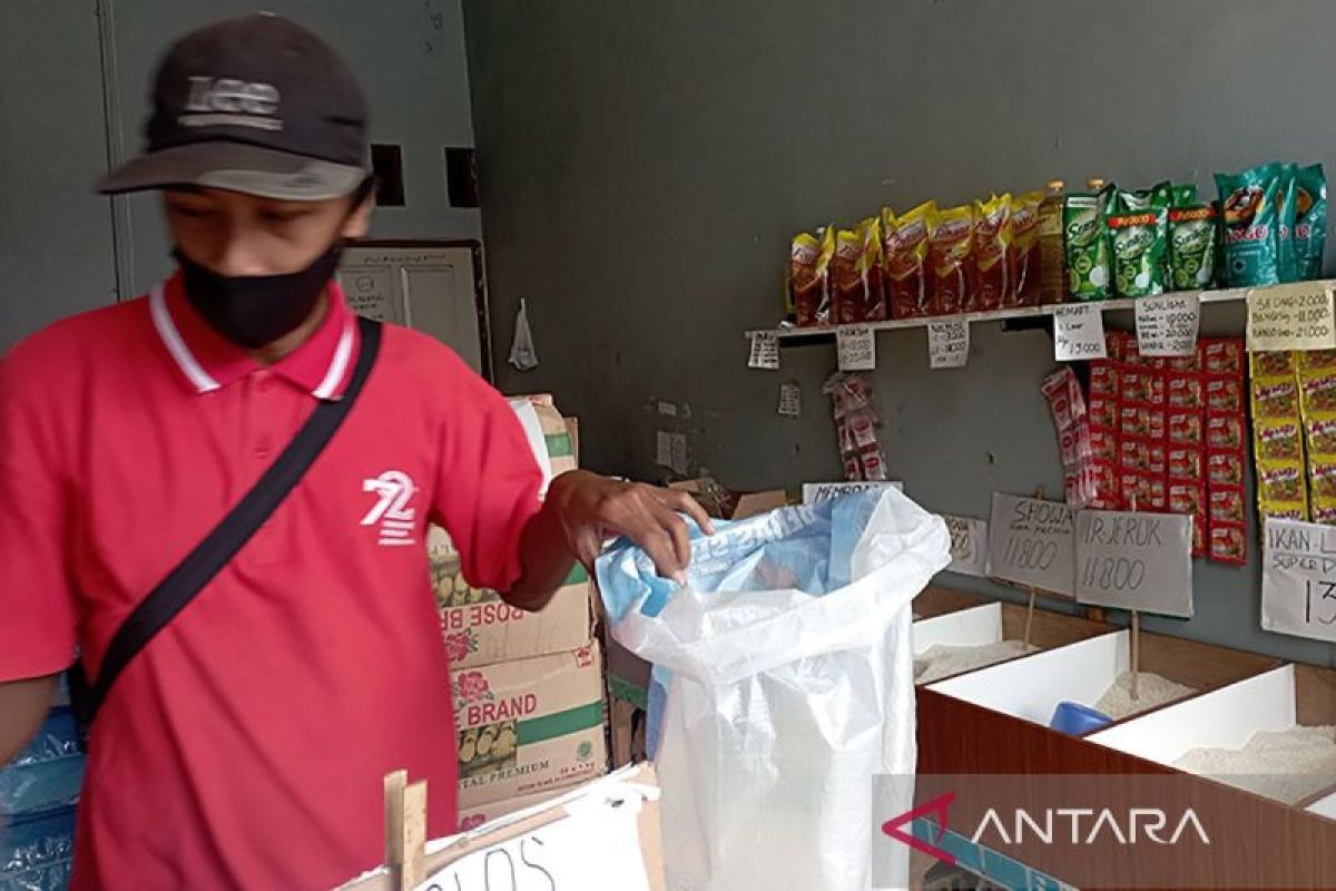 Dinperindag:  Harga beras di Banyumas alami penurunan