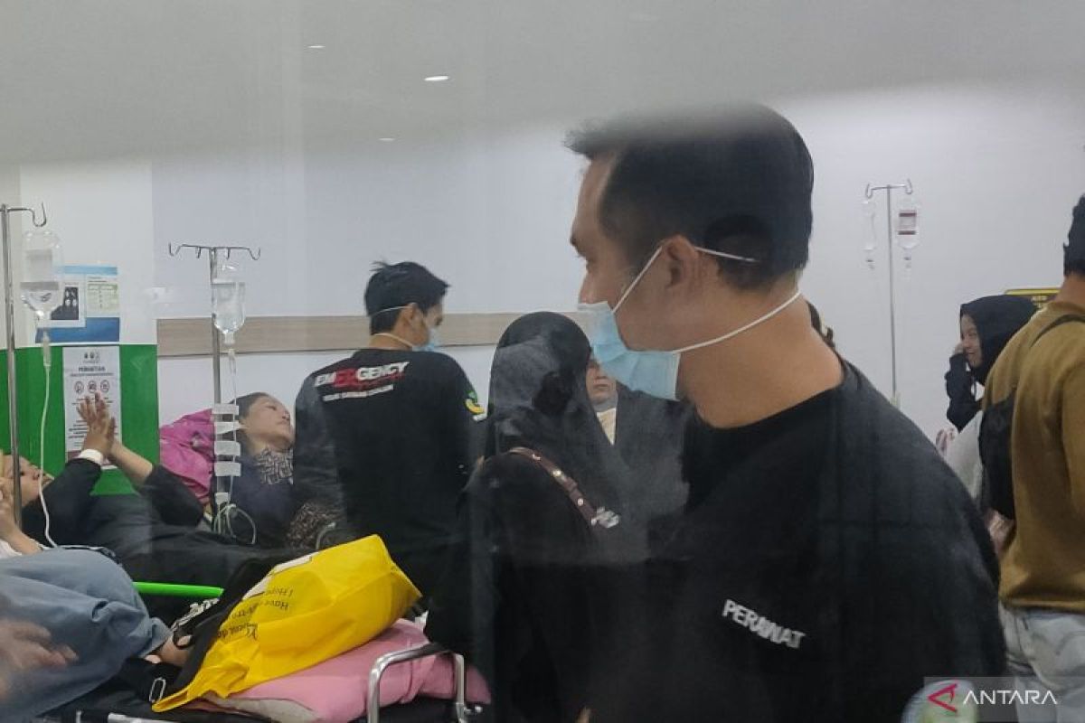 Hasil lab temukan dua bakteri penyebab keracunan makanan gratis di Cianjur