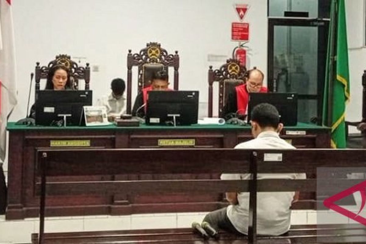 Hakim  tipikor Ambon vonis tinggi koruptor DD-ADD Air Kasar SBT